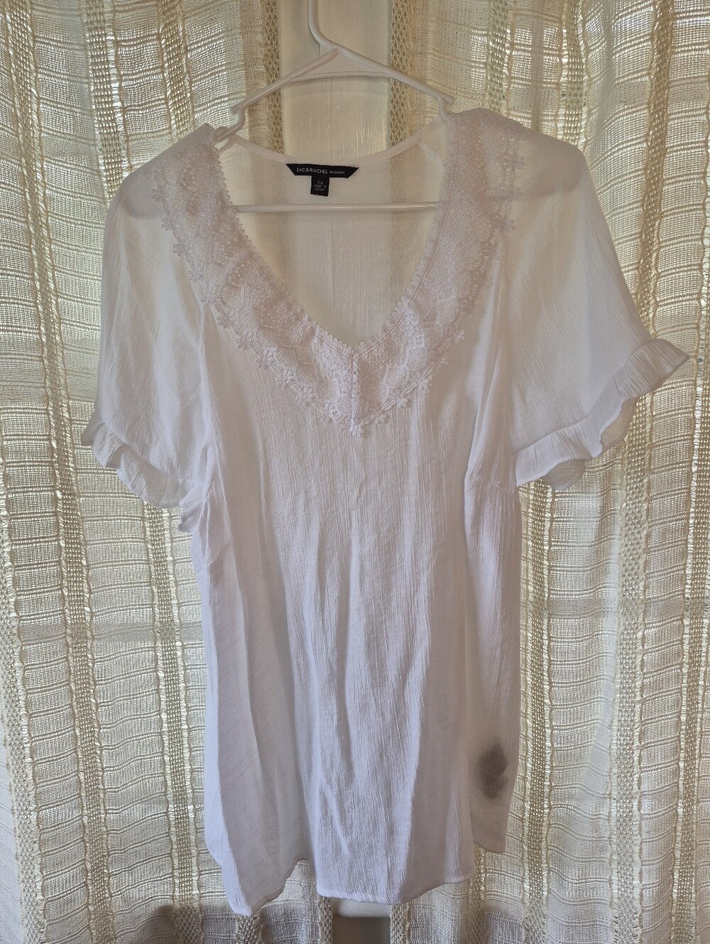 Zac & Rachel White Ruffle Sleeve Lightweight Top Size 2X